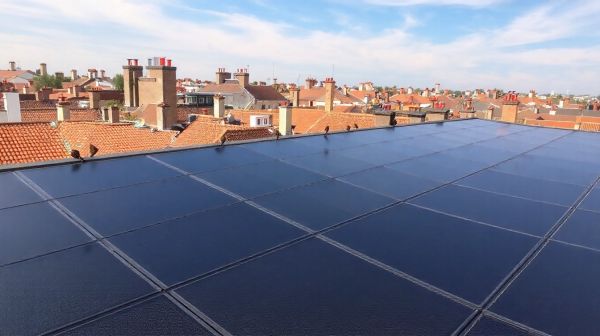 Astuces incontournables pour maximiser vos panneaux solaires à Bordeaux