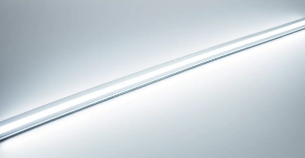 Réglette led blanche : l'éclairage adapté aux environnements difficiles